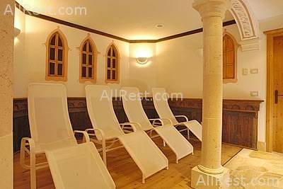 Gianna Hotel 43